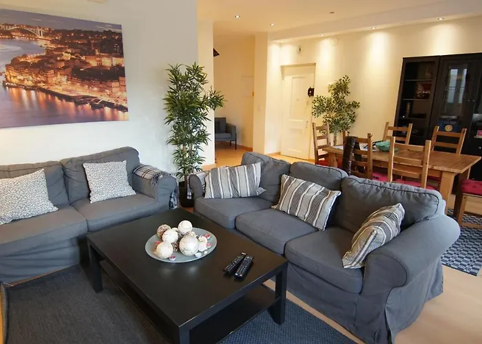 Cozy Apartment In Center